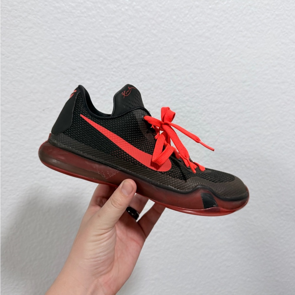 Nike Kobe 10 black and red